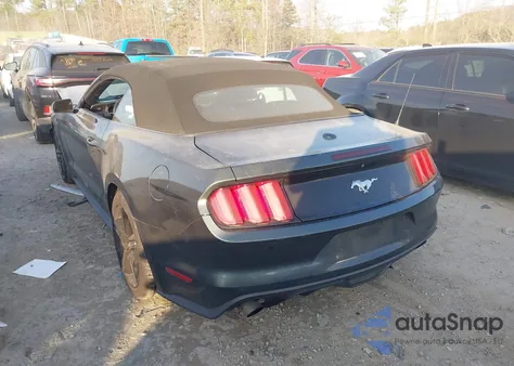 2015 Ford Mustang Ecoboost Premium z USA, uszkodzony, nr VIN 1FATP8UH5F5373687